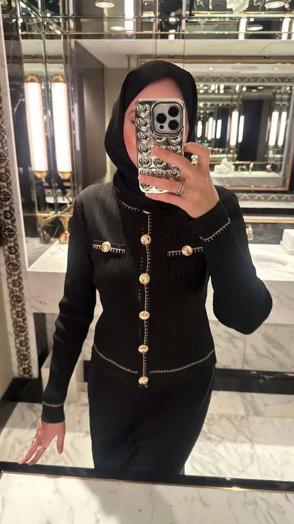 Tri̇ko Hirka